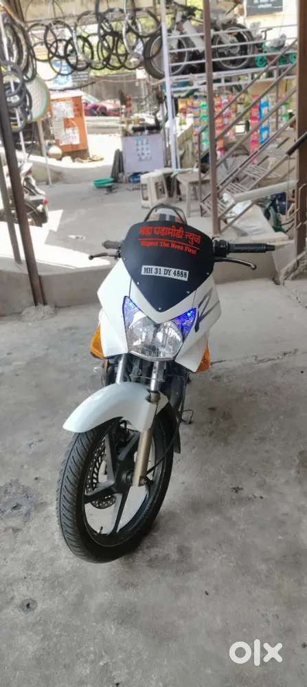 Hero Karizma R 2012 – White – For Sale