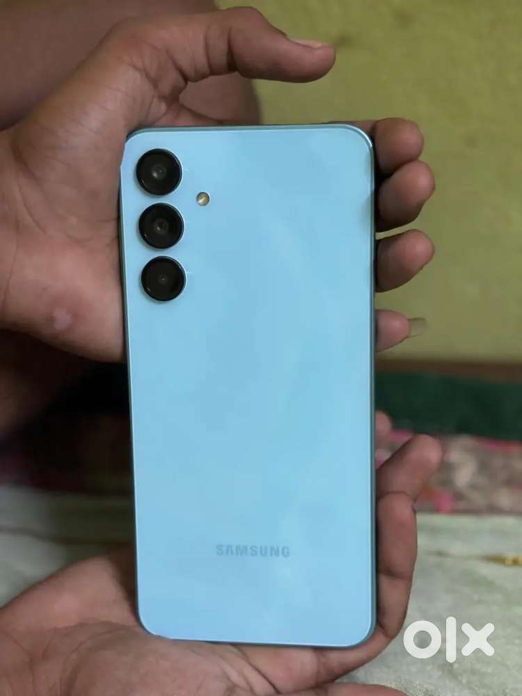 Samsung A16 5g new condition under company warranty