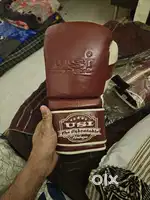 16 oz usi orginal gloves in top conditions