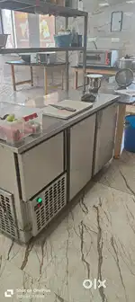 Used restaurant kitchen equipment vertical chiller freezer 2 door 4