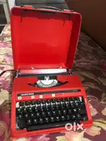 SR20 portable, vintage Typewriter