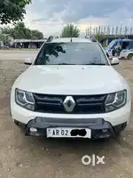 Cruise control,Speed,climate and traction control,AWD & 4x4