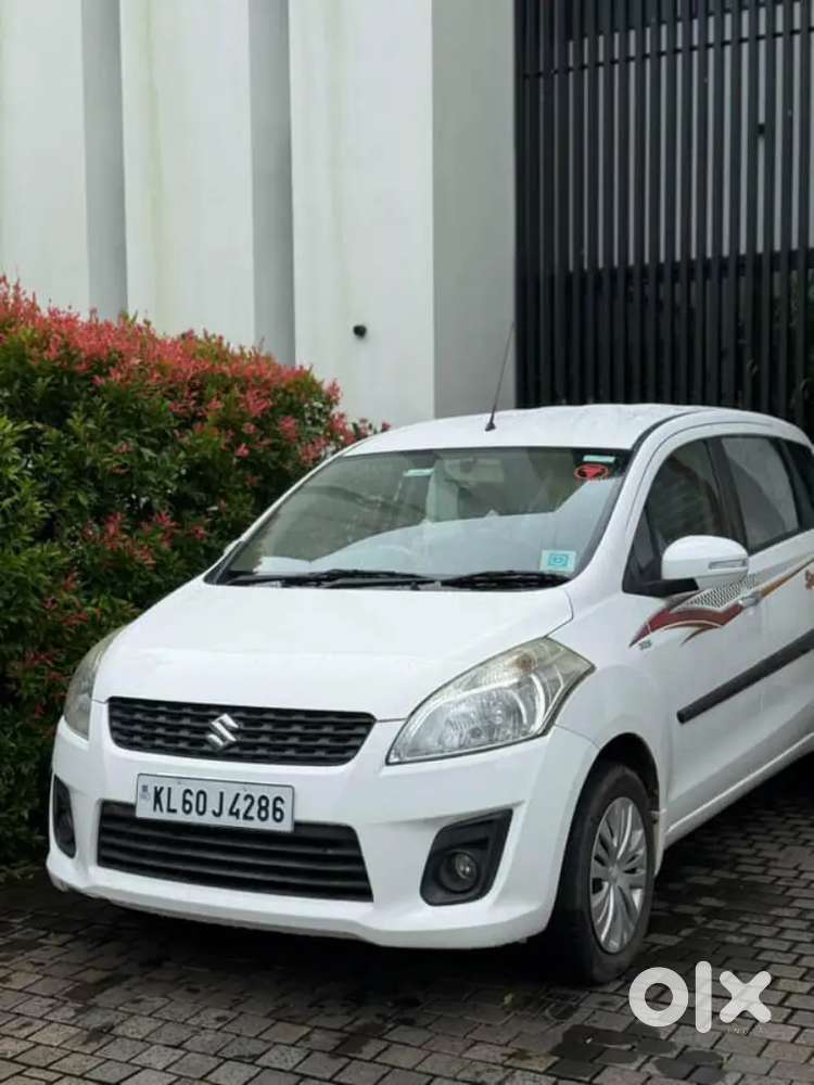 Doctor Owned 2015 Ertiga VDI BS IV - Pristine Condition