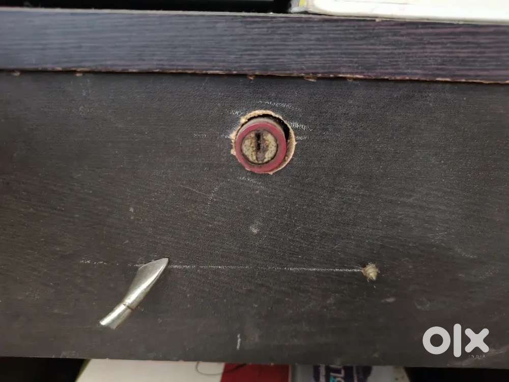 Computer table