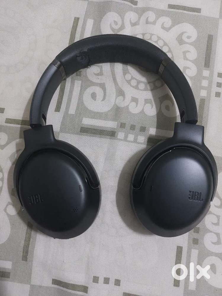 JBL Tour One M2 Adaptive ANC Over-Ear Headphones