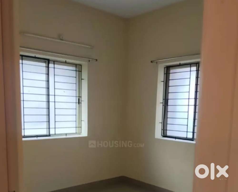Bachelor room for rent at Kakkanad