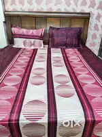 Daily wear or fancy bedsheets for sell.