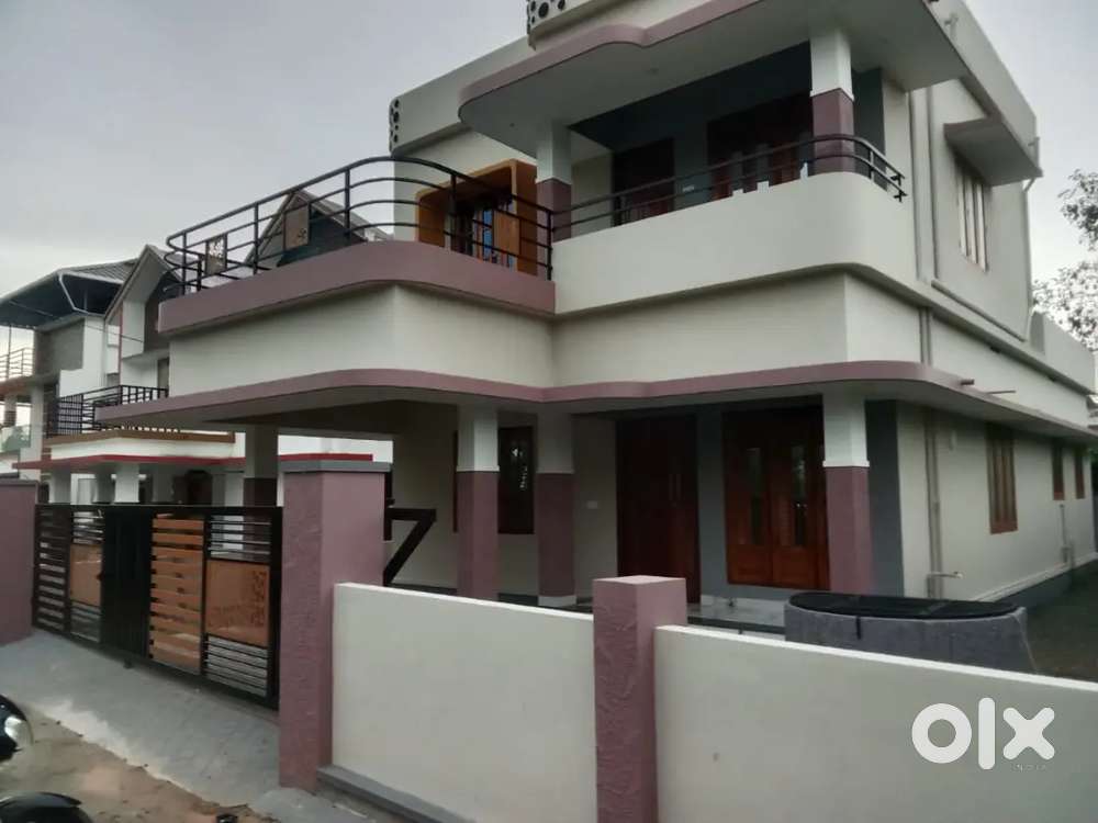ചാഞ്ഞോടി .5.5 . cent 3 bedroom house.62 .lakh.