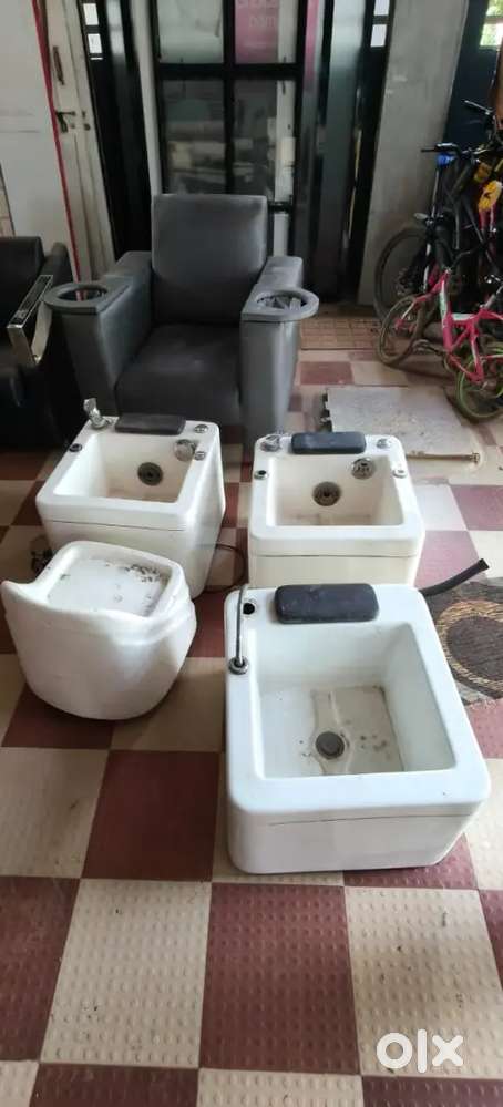 SALON ITEMS FOR SALE