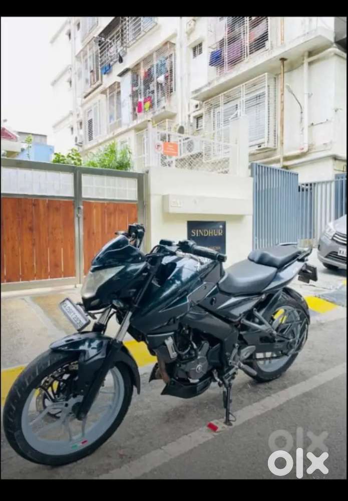 Bajaj pulsar ns200 dual channel abs