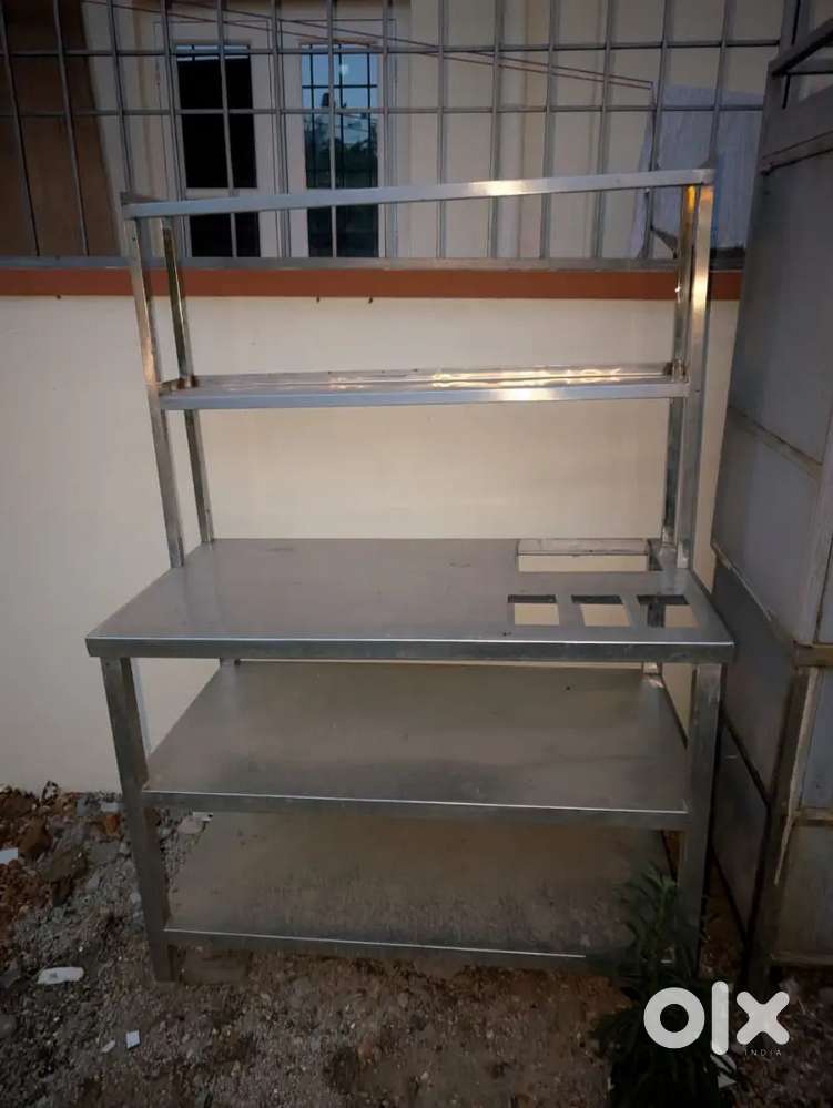 Sandwiche counter and food truck