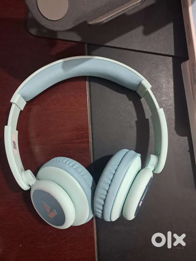 boAt Rockerz 450 Pro Headphone