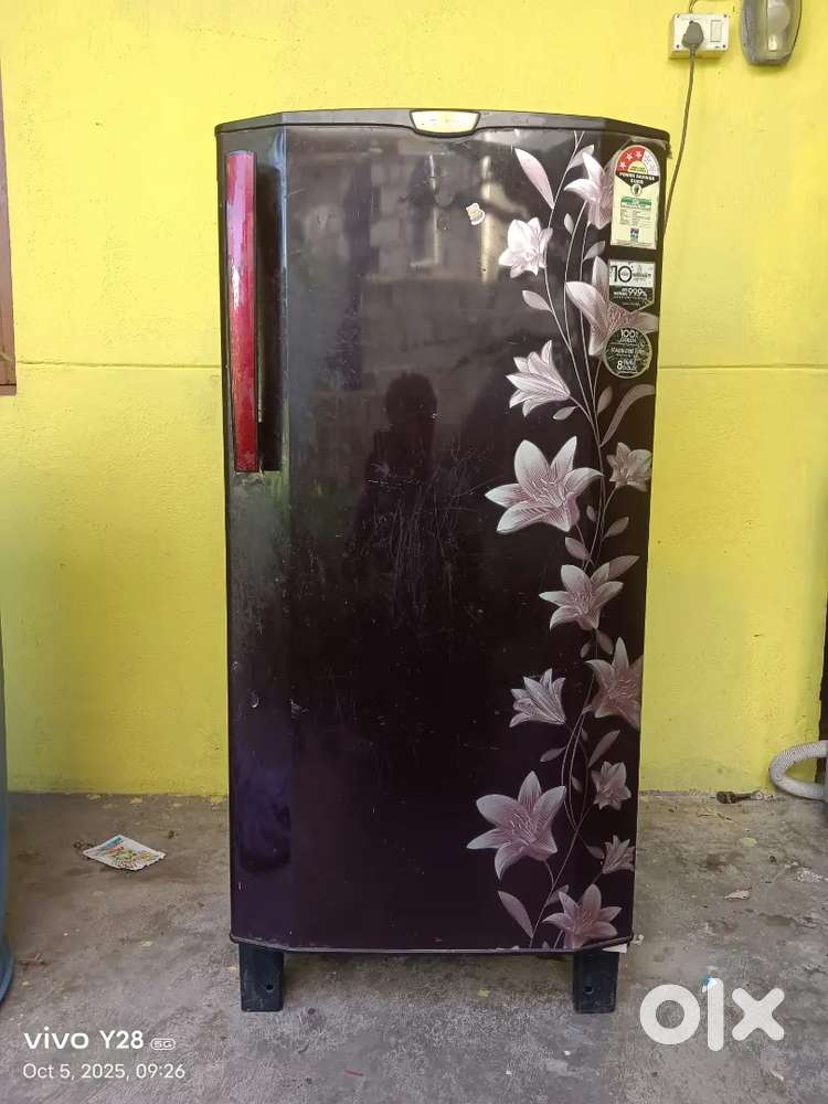 Godrej  fridge 190 ltr