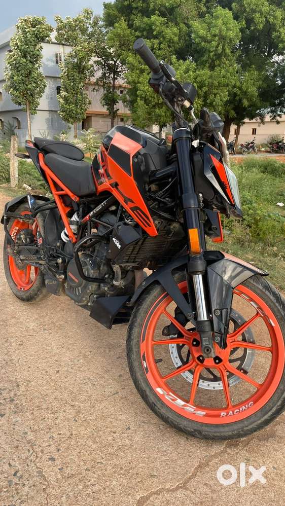 KTM Duke 200
