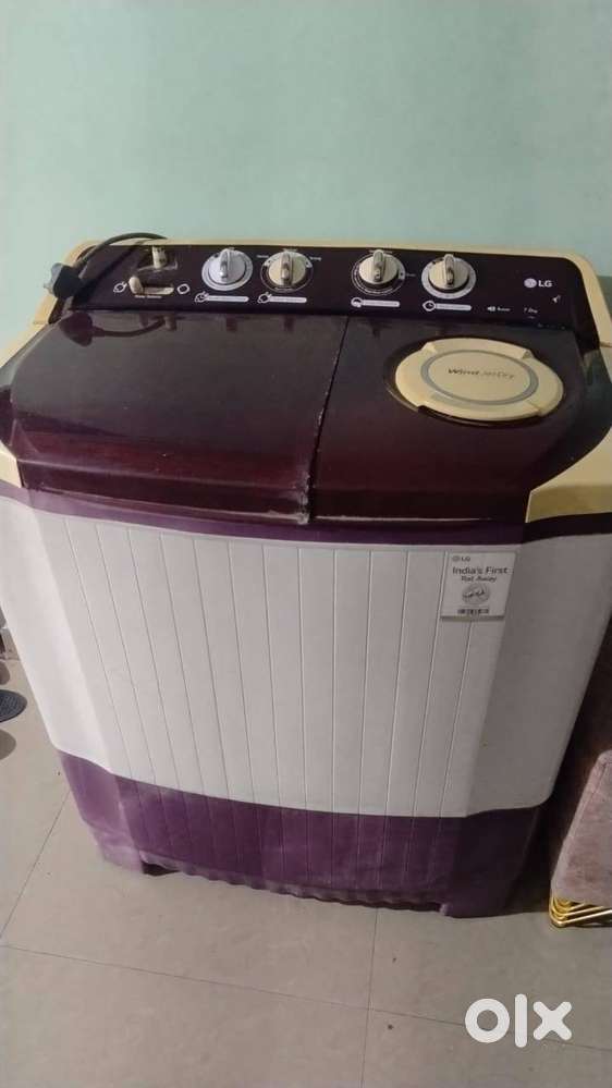 Washing Machine in running condition
