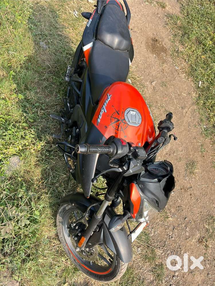 Bajaj pulsar NS125