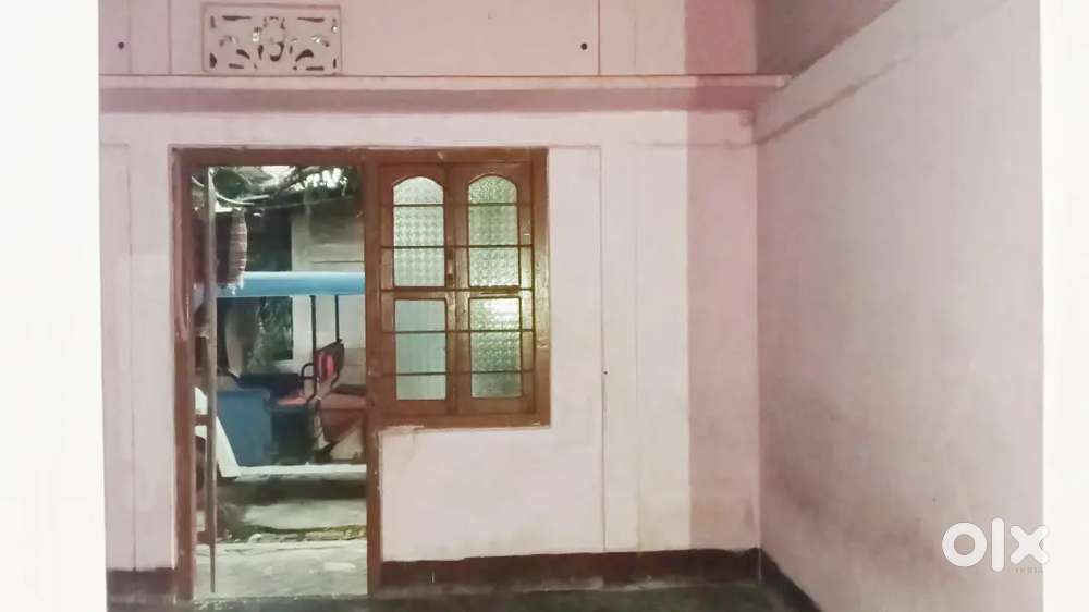 Room rent silchar chaengkuri road small family only