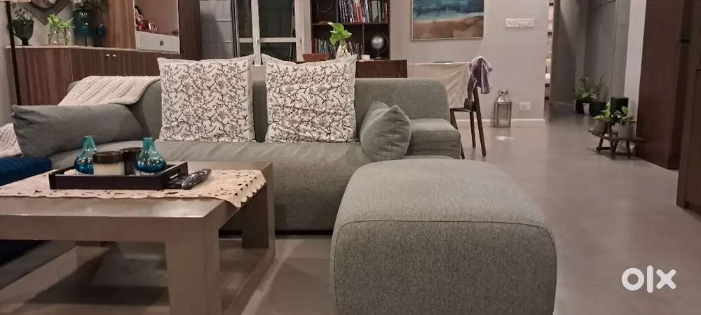 New 5 Seater Sofa Set Available for Sale