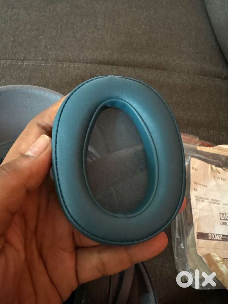 Sony MDR- 100ABN wireless headphones.