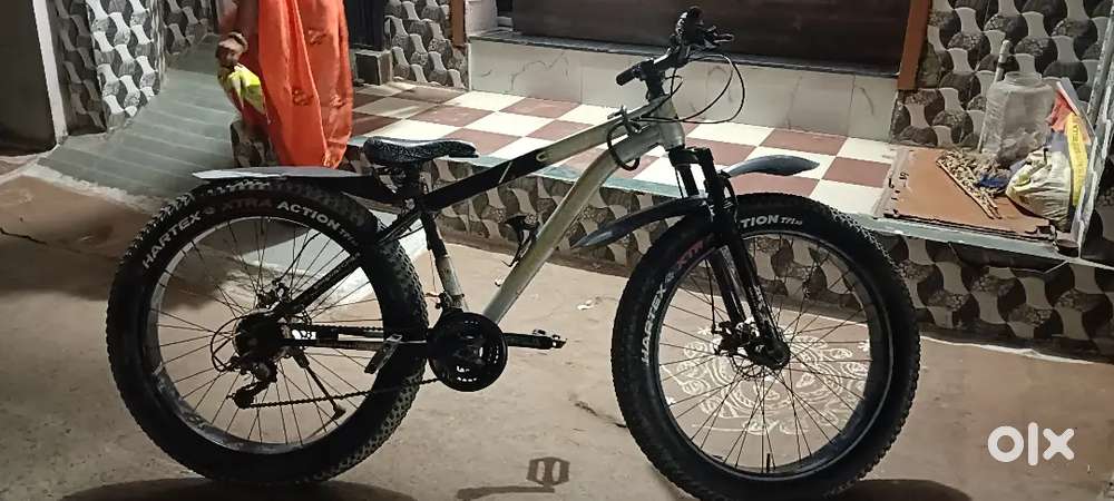 Fire cacher brand gear cycle gear 10   / 6month old  21 speed  disc br