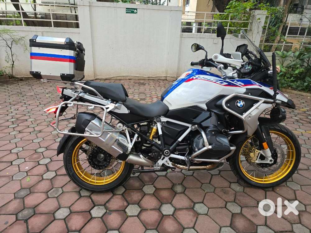 BMW R1250GS Pro Superbike