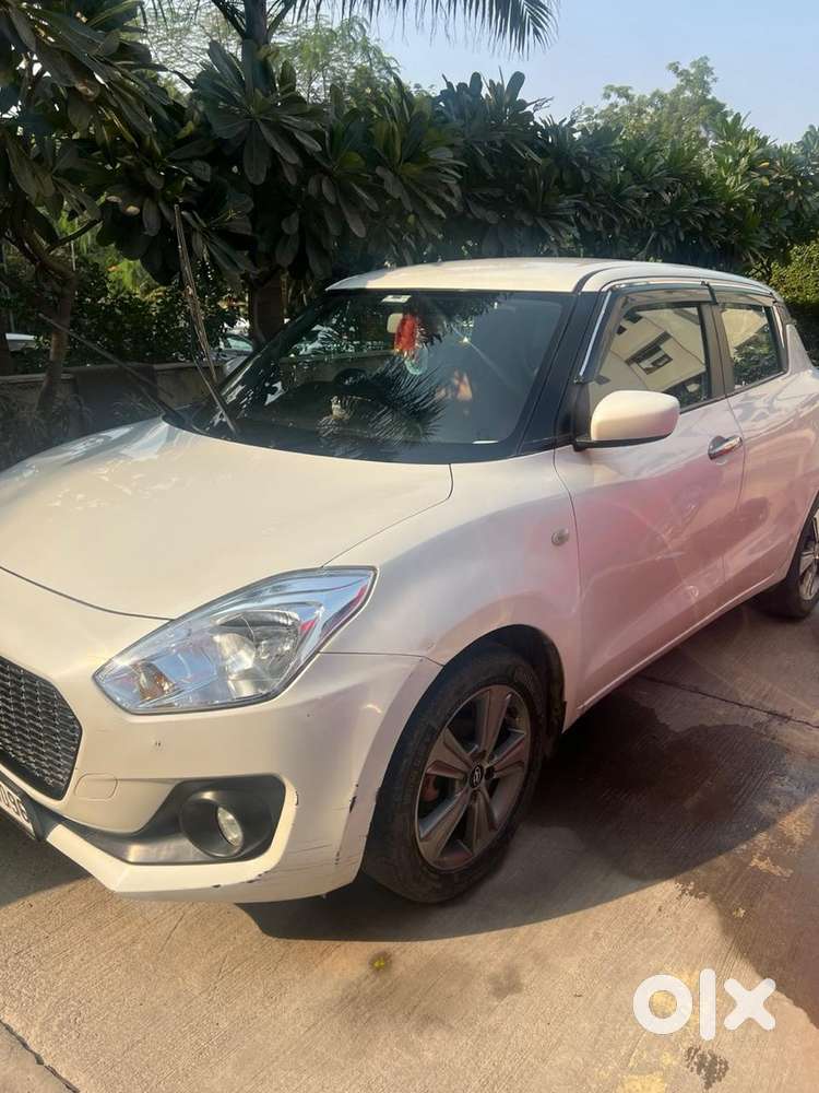 Maruti Suzuki Swift 2020 LPG 135000 Km Driven