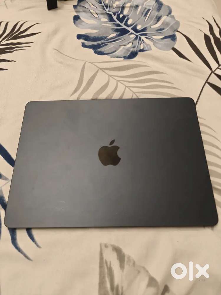 MacBook Air M2