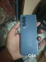 Z fold mst h phone