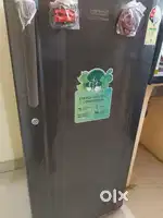 1 year old Refrigerator
