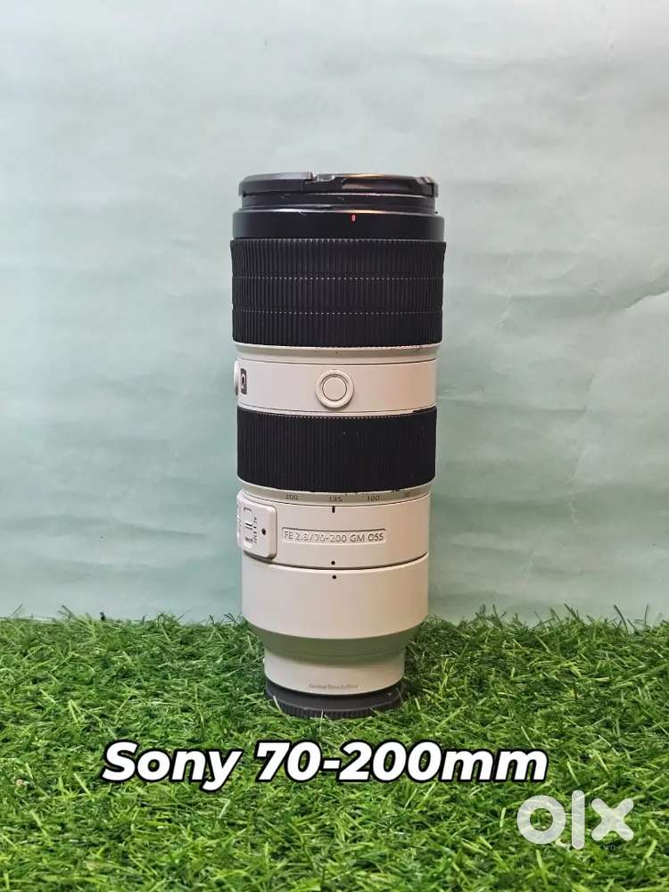 Sony FE 70-200mm f/2.8 G Master OSS – Premium Telephoto Zoom Lens SK19