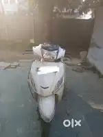 One handed use