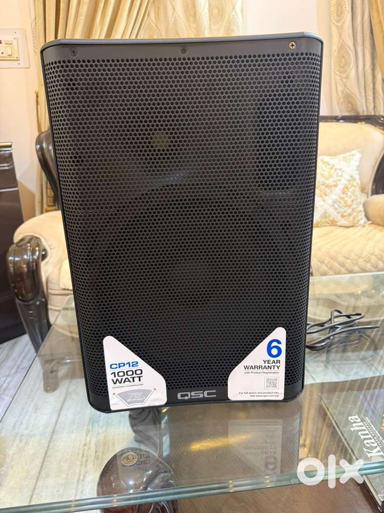 QSC CP 12 stage moniter speaker 1000 watt