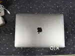 Macbook air 2019 i5 8gb ram with fingure unlock