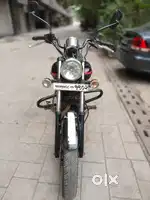 Bajaj avenjar 220 street