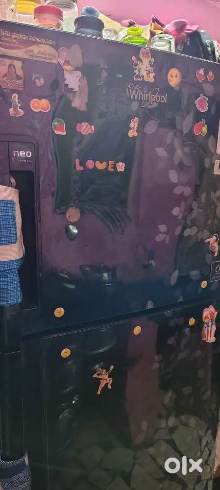 We are selling the fridge.