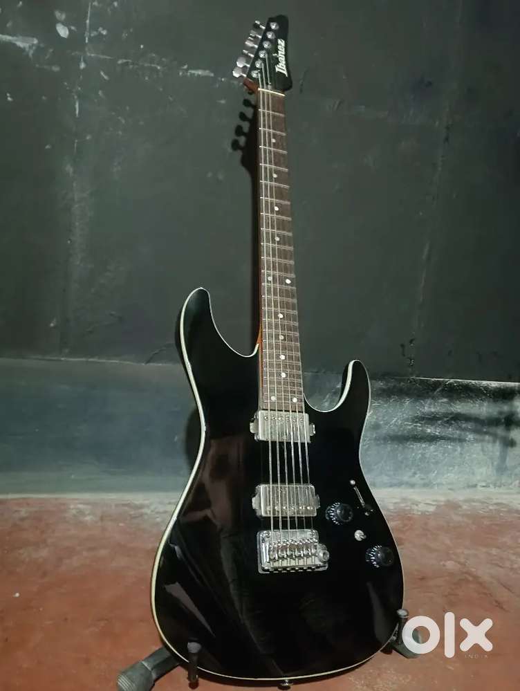 IBANEZ AZ42P1BK ELECTRIC GUITAR- EXCELLENT CONDITION WITH GIG BAG