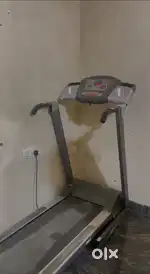 Magnum motorized treadmill TM8430C