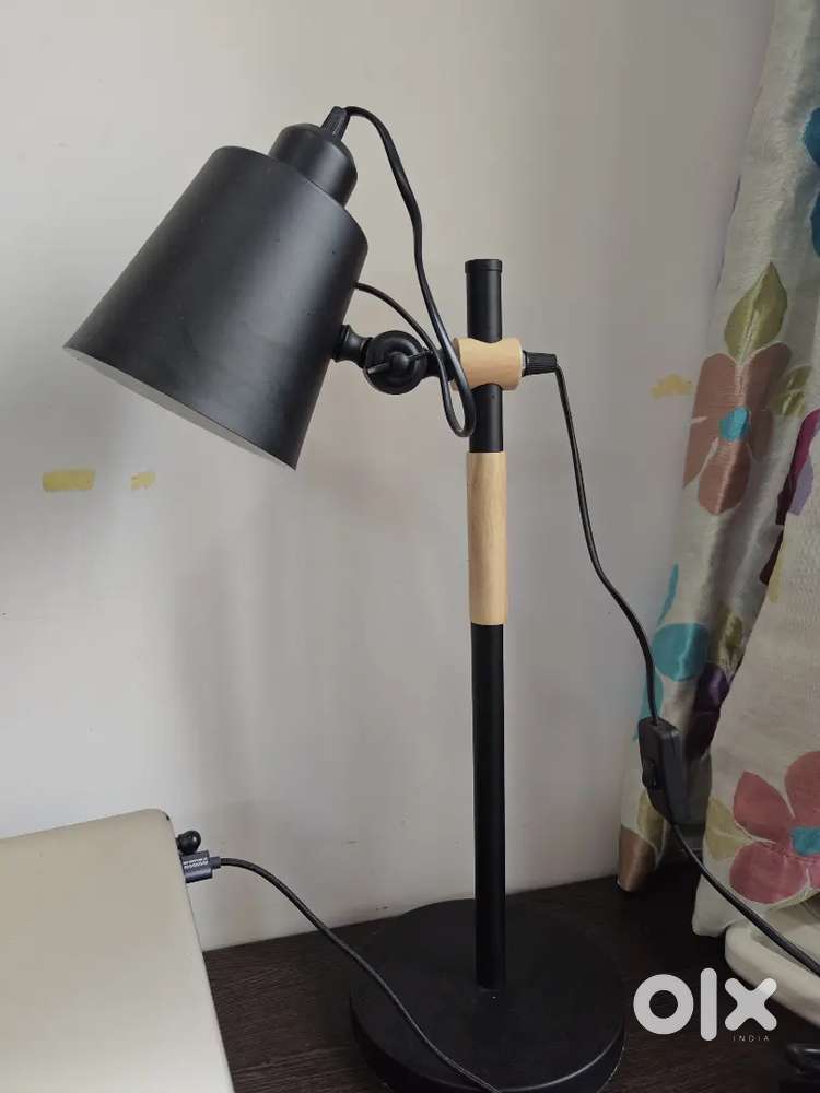 Study lamp
