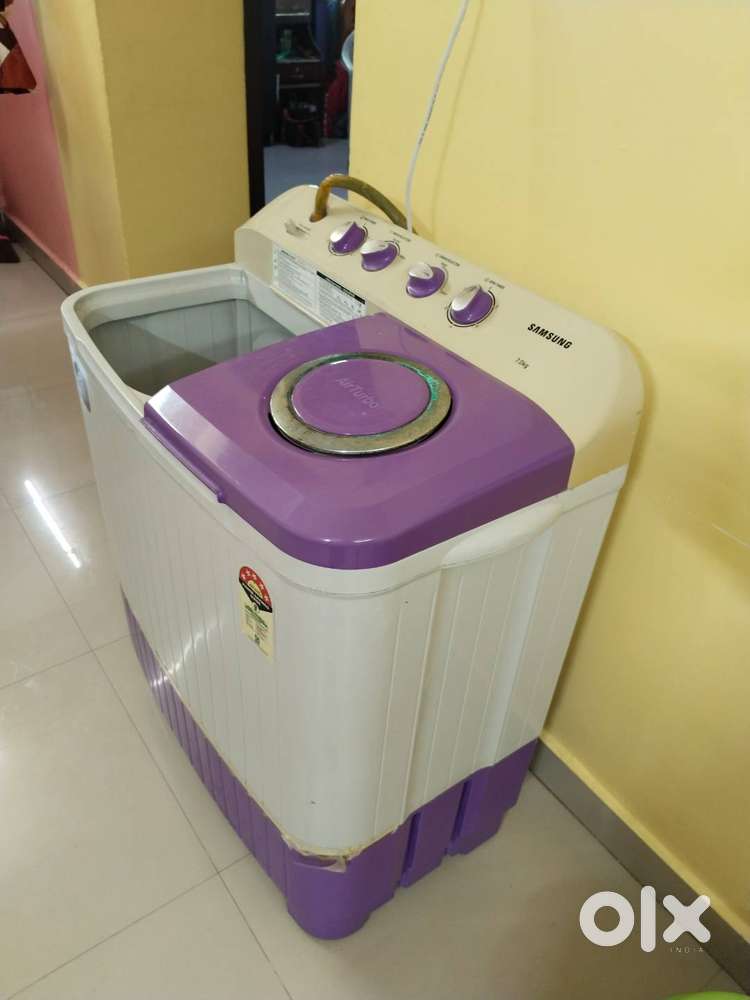 SAMSUNG SEMI AUTOMATIC WASHING MACHINE 7KG