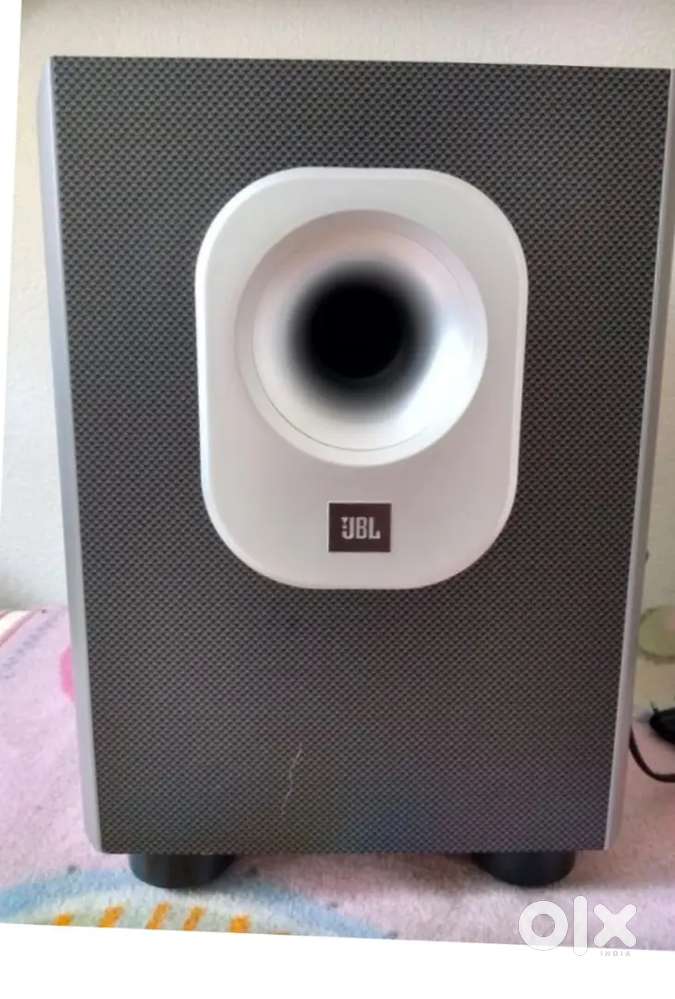 JBL Active Subwoofer & Speaker Bose Harman kardon Marantz Denon Jamo