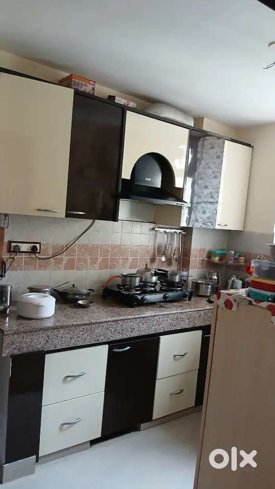 For rent furnished flat on near honda chowk