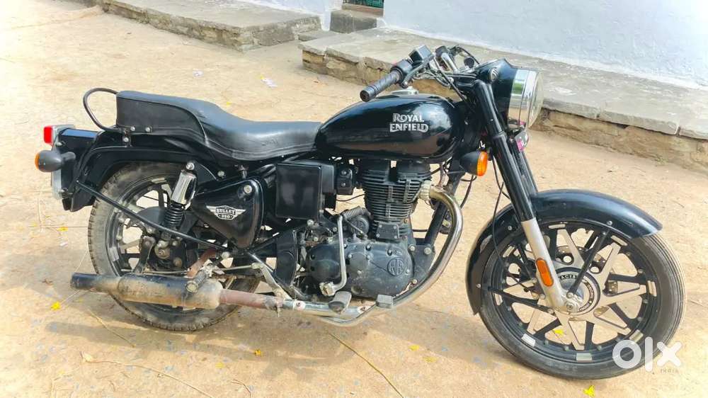 2020 - MODEL 
BULLET 350 CLASSIC 
DUAL DISK ABS
22000 KM RUNNIN