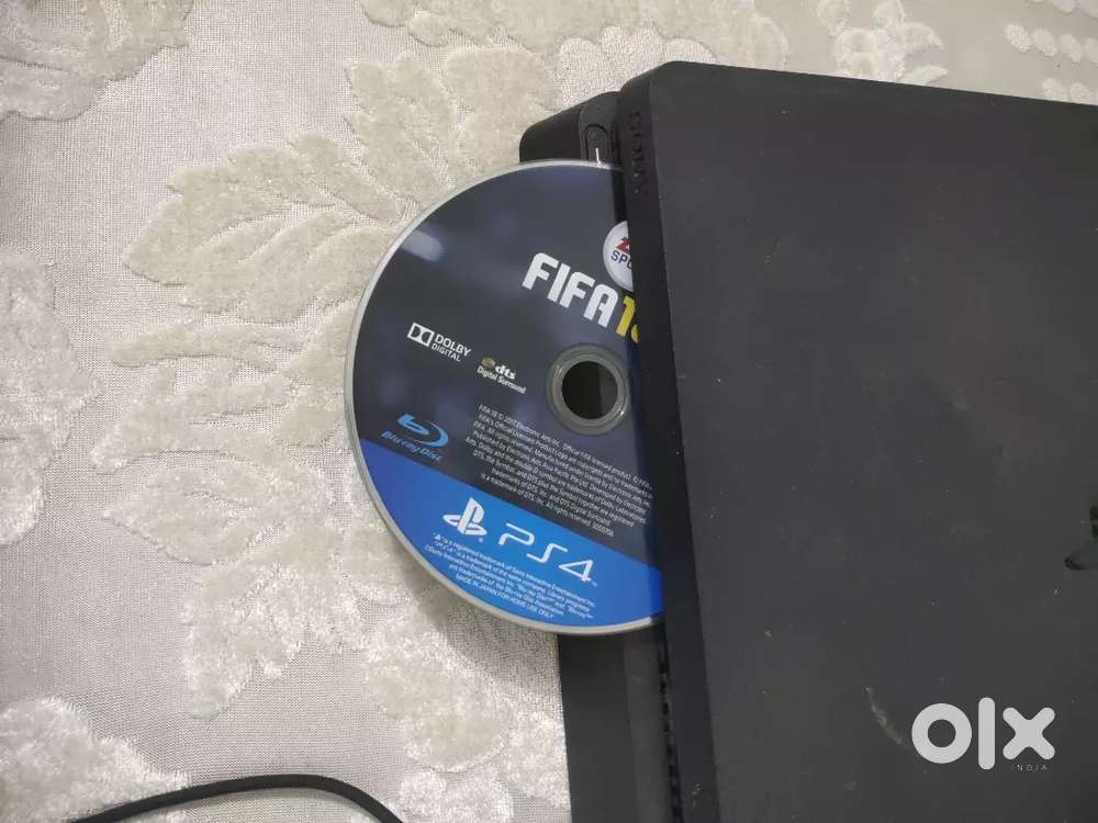 Ps 4 fifa 18 disc