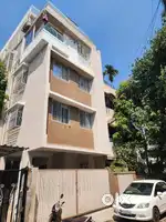 Newly constructed building available fir PG
