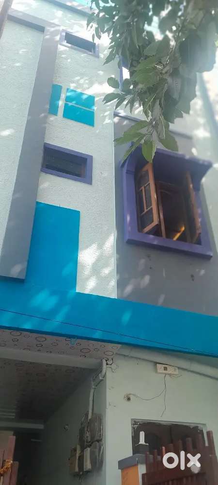 Single bed room for rent