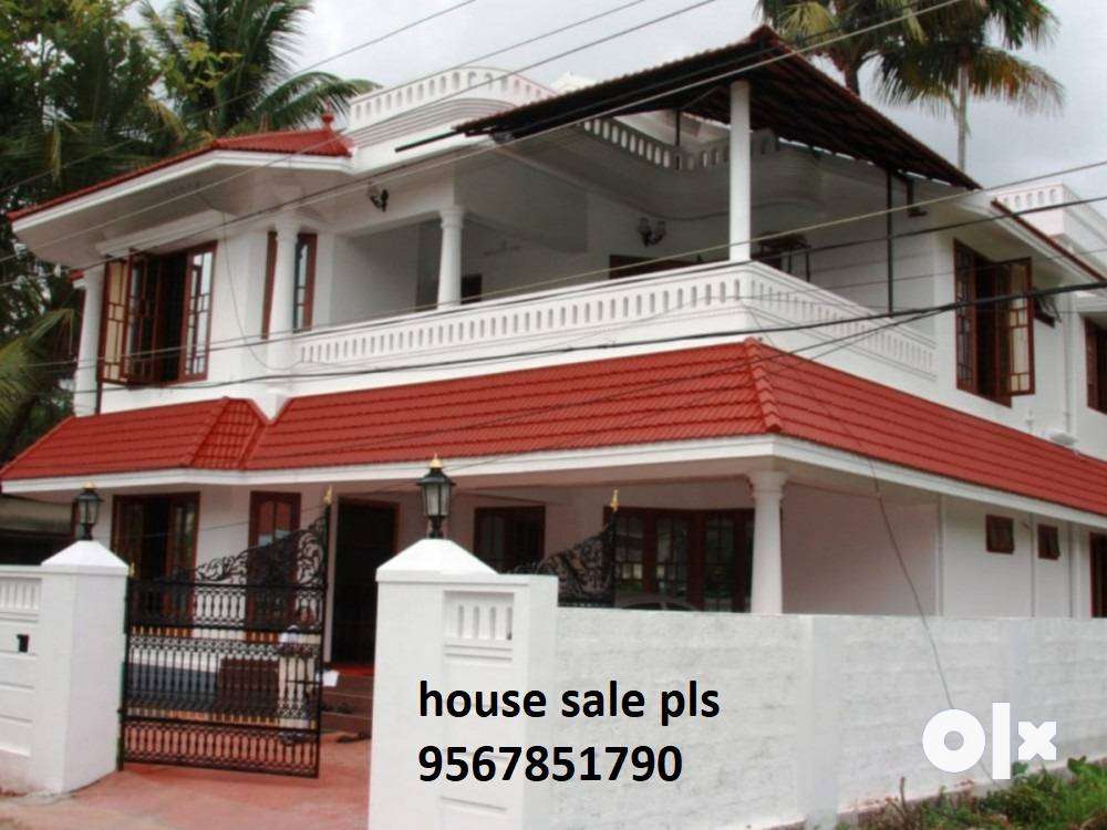 3 bhk semi furnished house for sale in palakkad town area