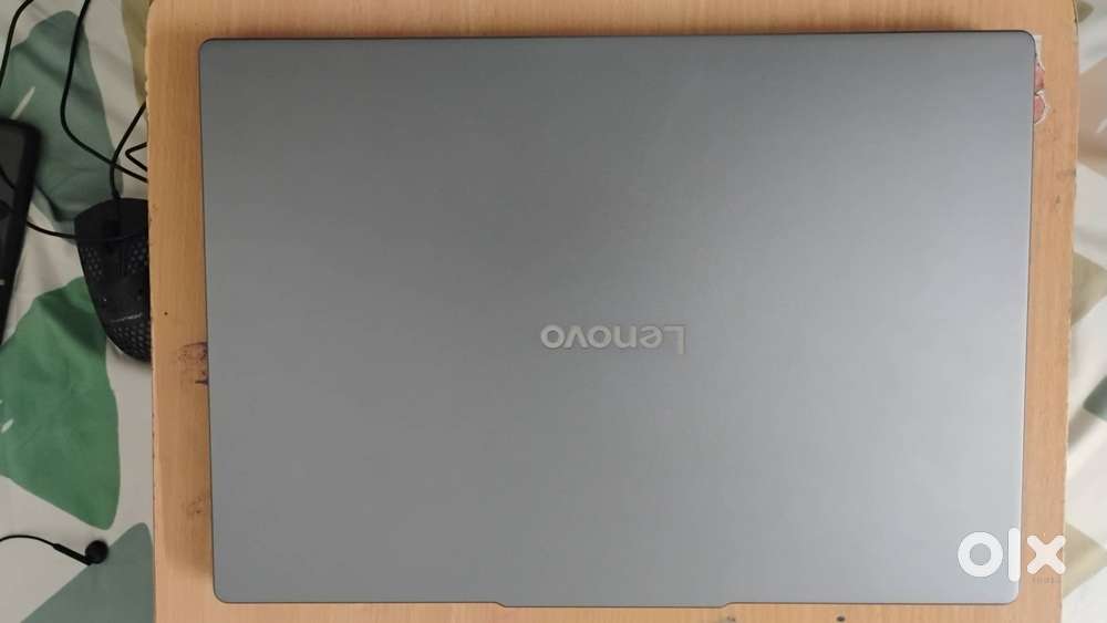 Lenovo 15 13th gen. 16gb 512 gb