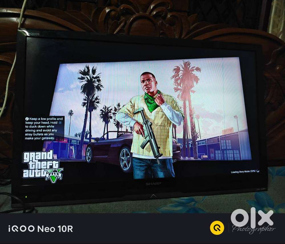 Sharp Aquos TV  32 inch