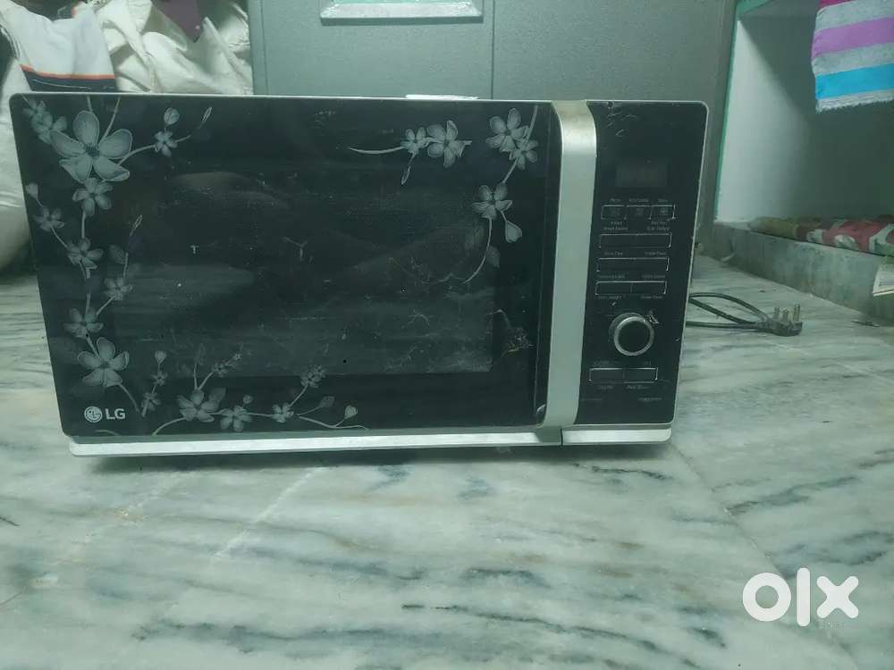 LG Microwave oven