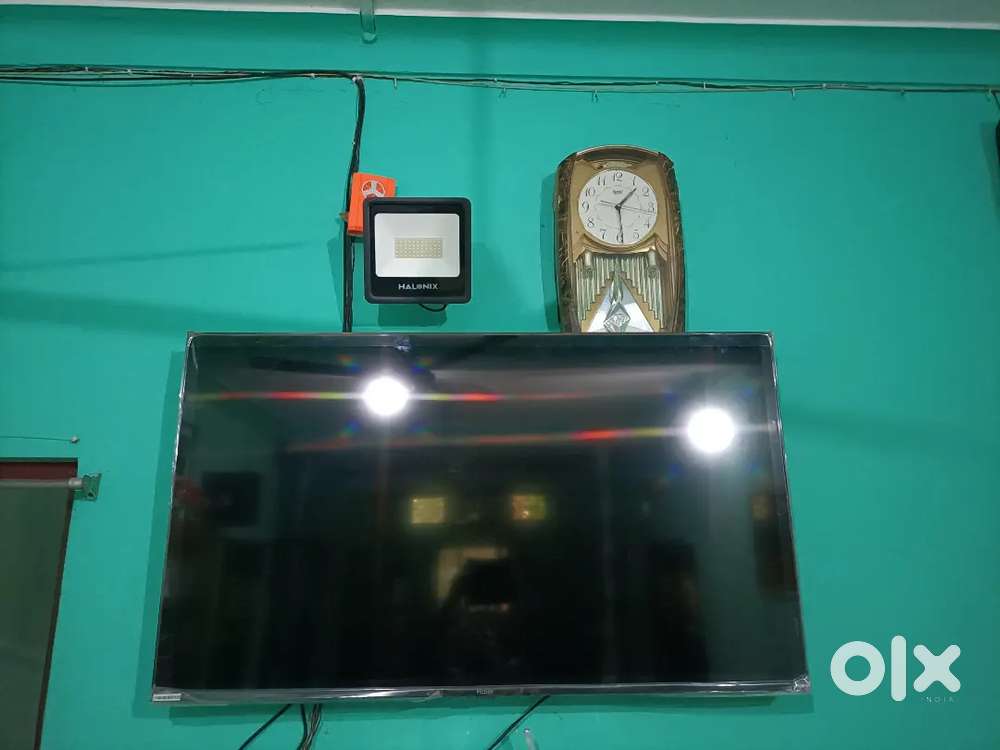 Selling of colour LED TV Haier 55 inch